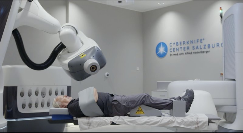 Pressebild aus Sterben für Anfänger - Cyberknife